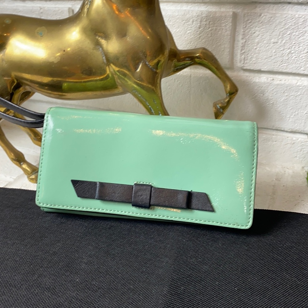 Kate Spade  Spring mint wristlet.